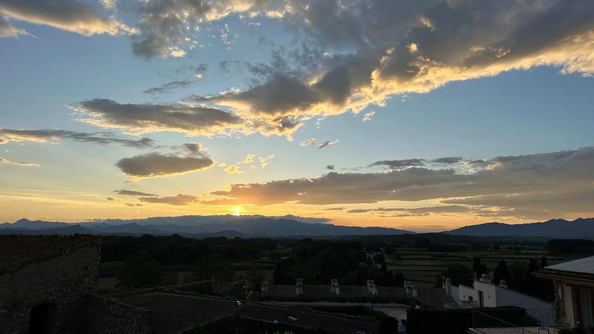 Turisme Rural Can Genis Guest House Peralada Country house