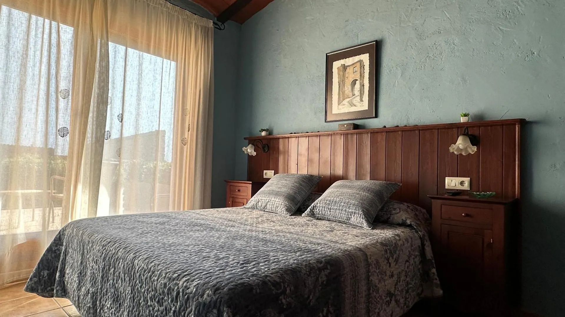 Country house Turisme Rural Can Genis Guest House Peralada